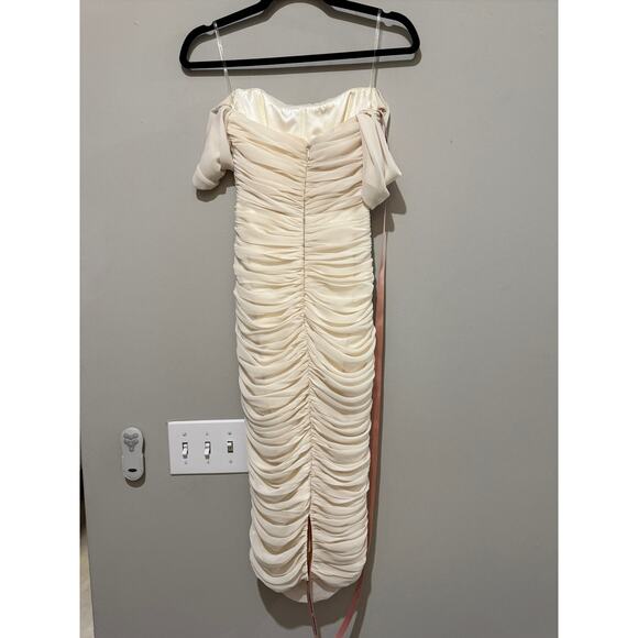 New House of CB Carlotta Dress - Picture 3 of 6